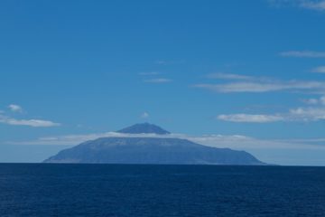 tristan de Acuña