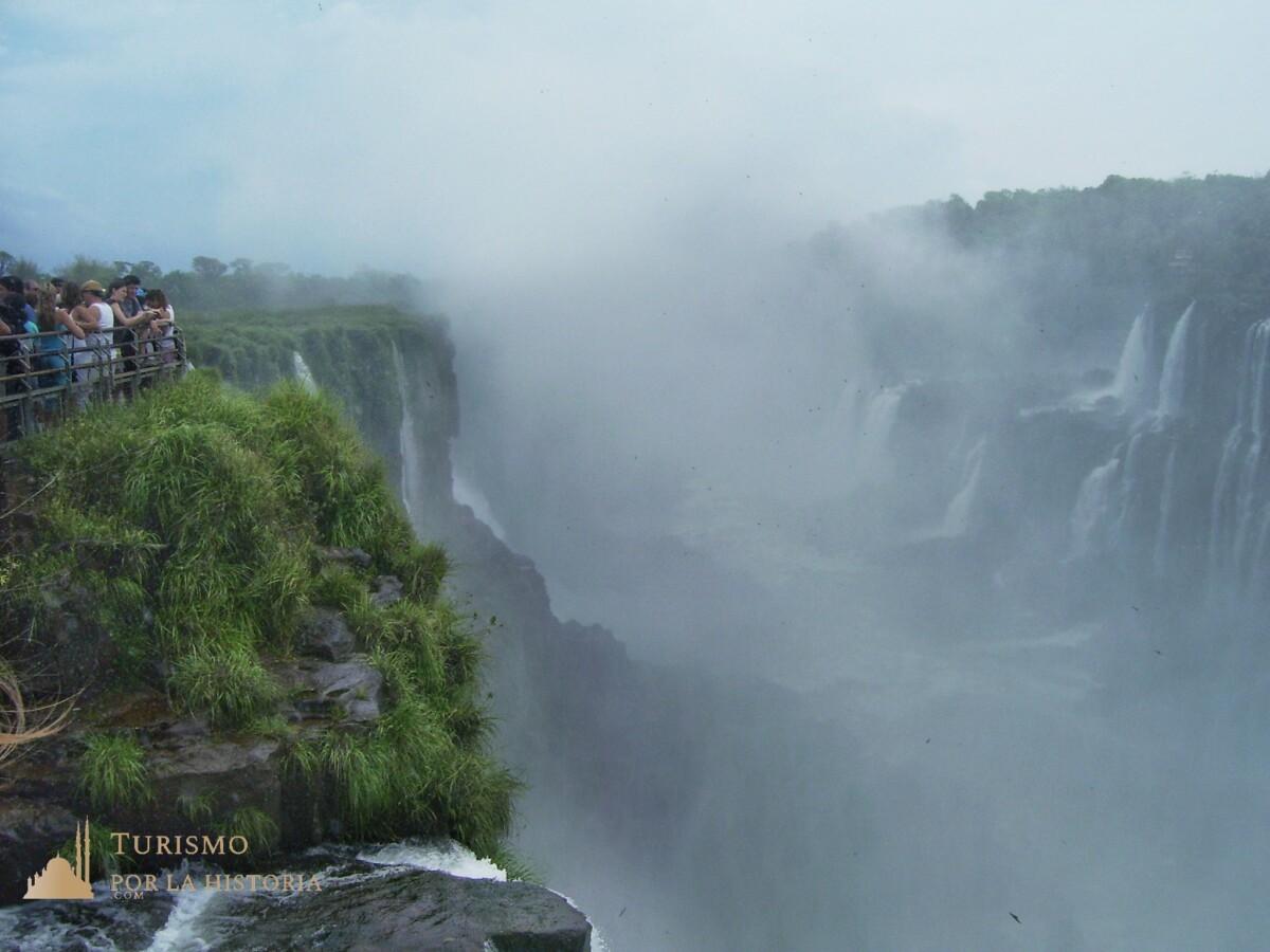 cataratas del Iguazú argentina